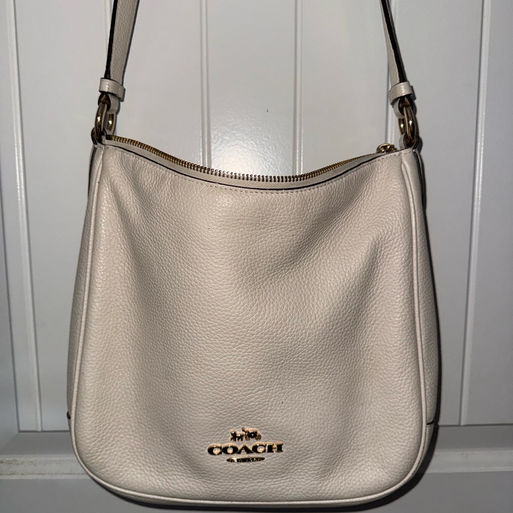 Coach Off-White Leather Shoulder Bag